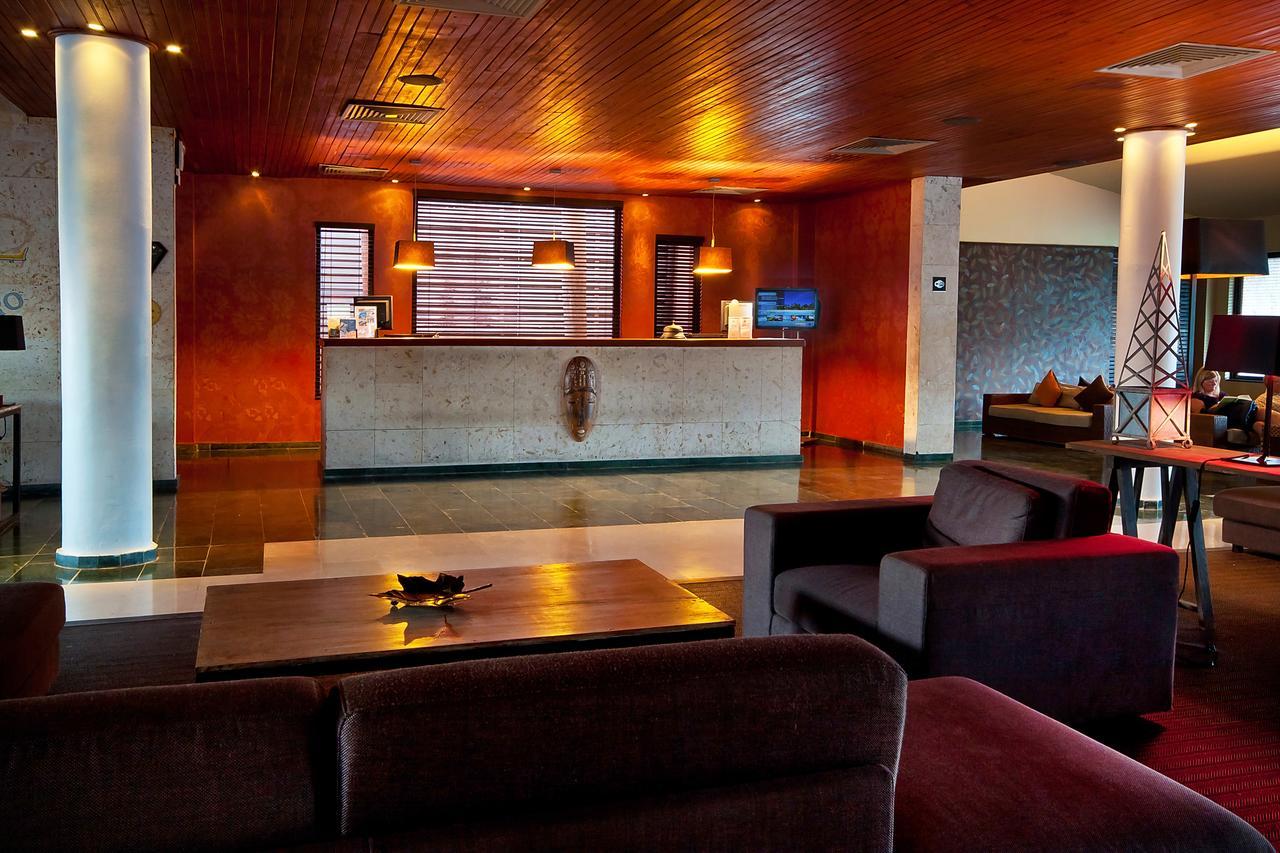 Catalonia Royal Bavaro (Adults Only) Πούντα Κάνα Εξωτερικό φωτογραφία The lobby of the hotel