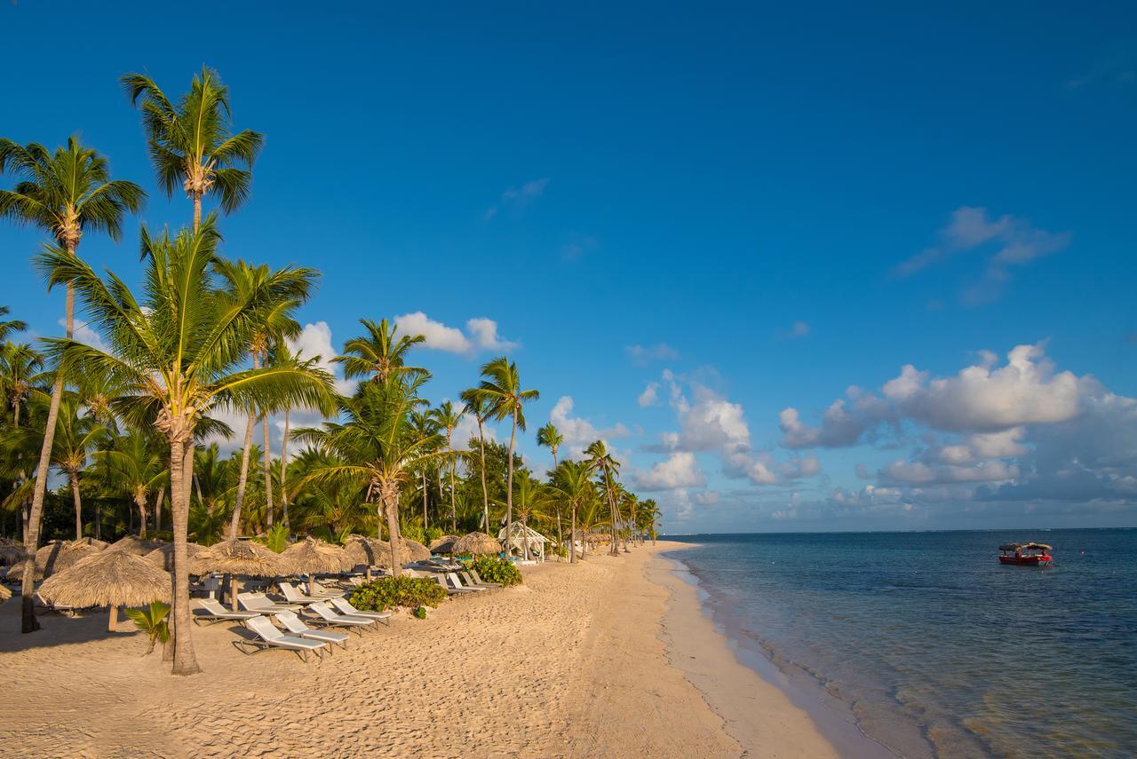 Catalonia Royal Bavaro (Adults Only) Πούντα Κάνα Εξωτερικό φωτογραφία Beach at Iberostar Grand Bávaro