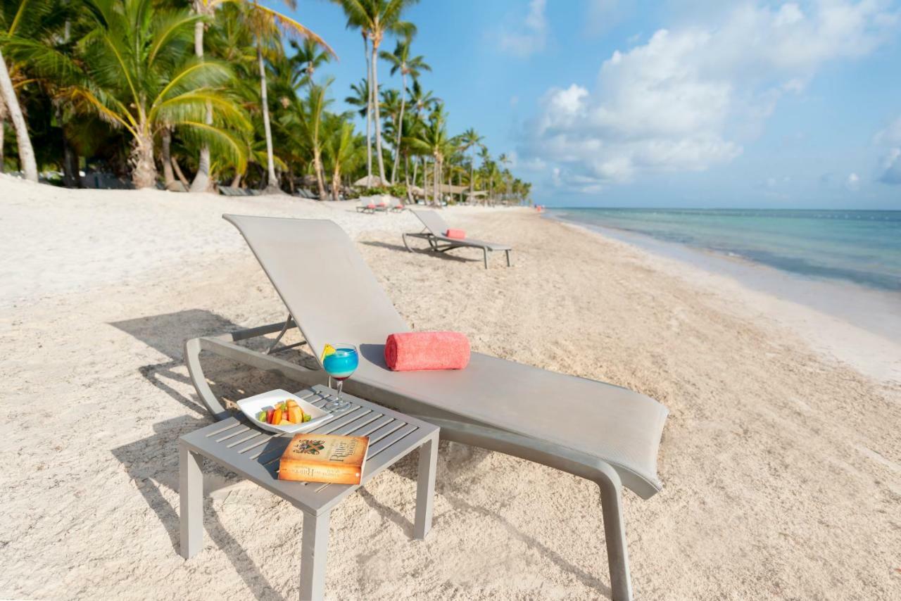 Catalonia Royal Bavaro (Adults Only) Πούντα Κάνα Εξωτερικό φωτογραφία Beach at Iberostar Grand Bávaro